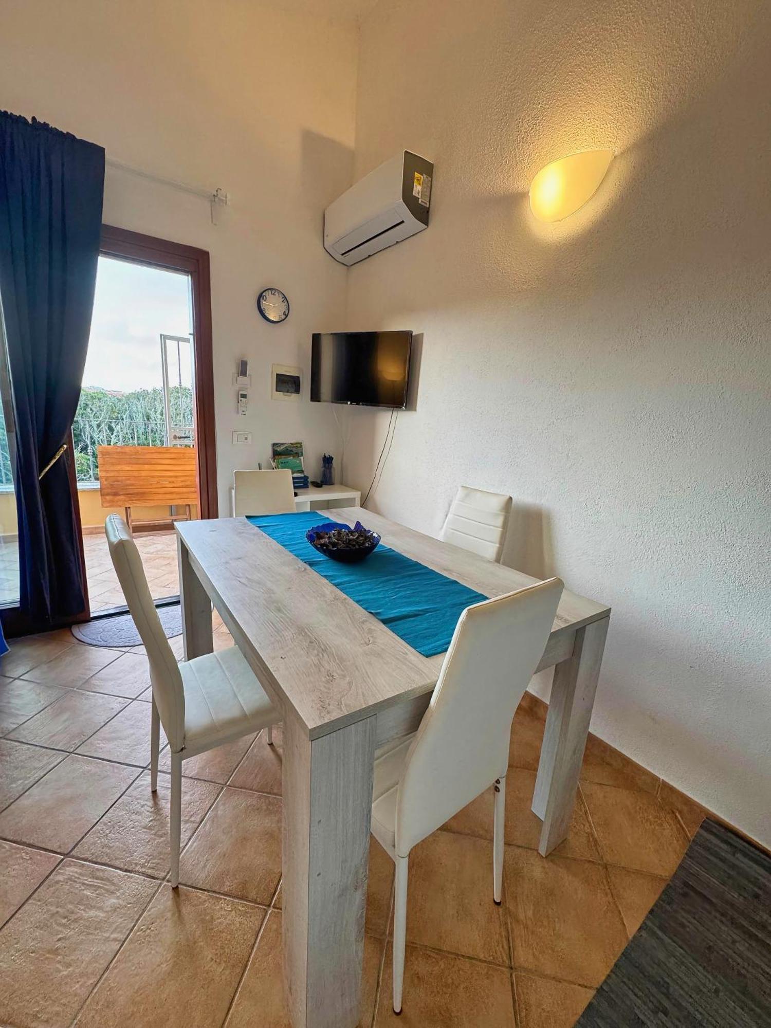 Case Vacanze A Santa Teresa Di Gallura Eksteriør billede